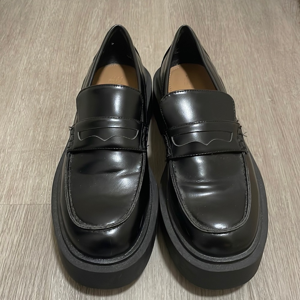 H&M black chunky loafers size 38
